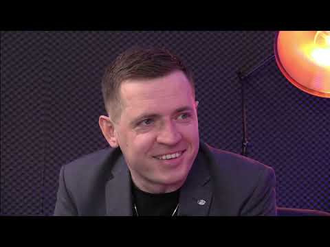 W czasie pandemii przestał chodzić do Kościoła, spotkał żywego Jezusa. Świadectwo nawrócenia Adriana