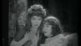 Lillian & Dorothy Gish in 