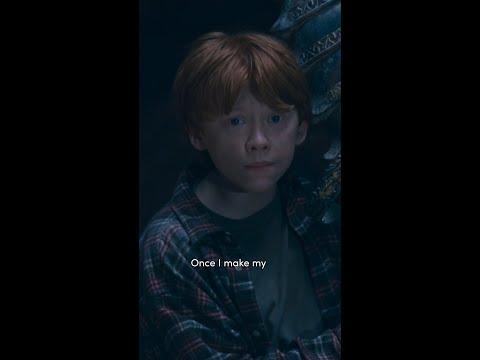 Ron plays wizard chess #HarryPotter