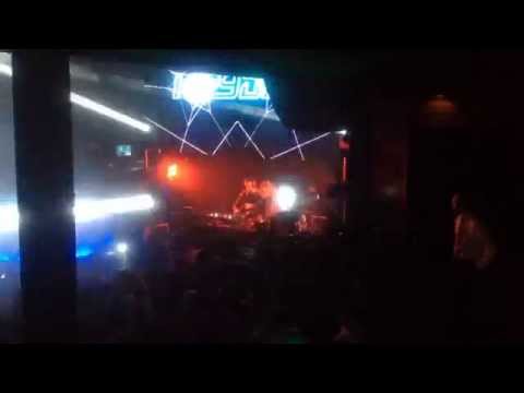 Sebastian Ingrosso, Tommy Trash - Reload (Kryder live in Lush!)