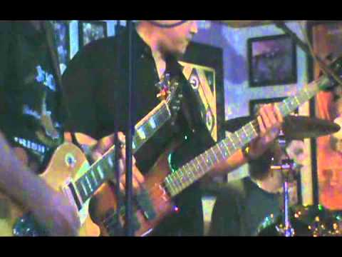 Roadhouse Blues - 2KD with guest bassist
