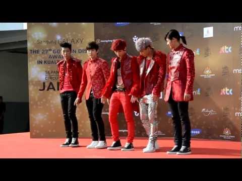 [HD] B1A4 - Red Carpet 27th Golden Disk Awards Day 1