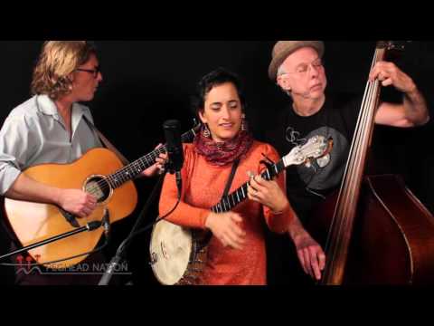 Evie Ladin Band | "Ease On Down"