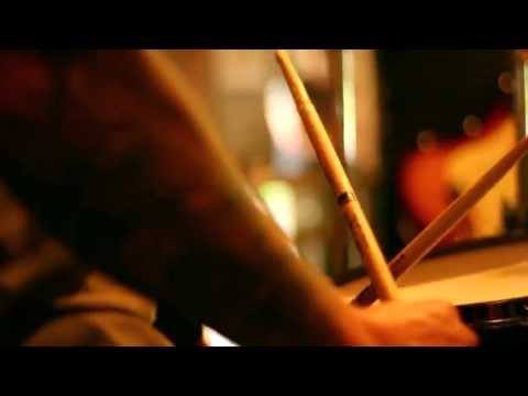 Don Capone - Enquanto Tudo Acontece [CLIPE OFICIAL]