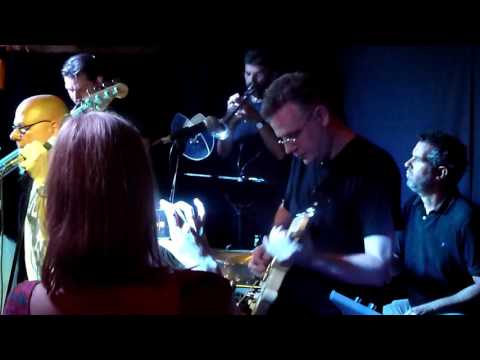 Superstrut@Cafe a Gogo feat. Peter Kallen -