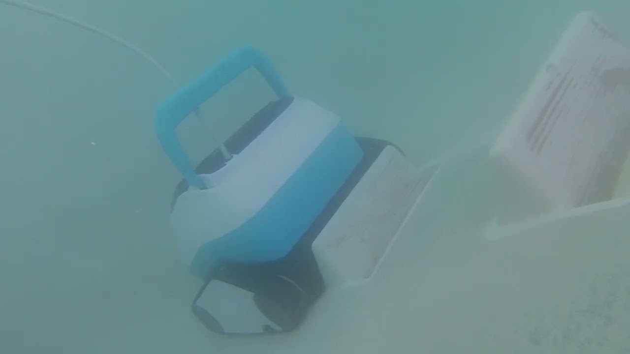 Hyclor S5 corded pool robot (Bunnings)