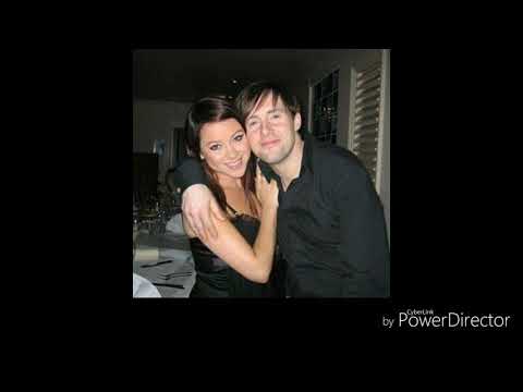 Ian H Watkins and Lisa Scott Lee MV