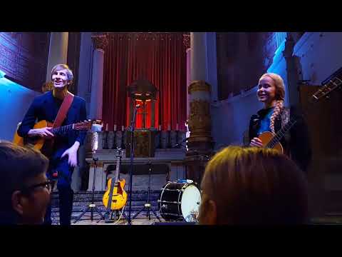 Tina Dicoe und Helgi Jonsson Amsterdam Kirche De Duif Finale .. sehr süß die beiden ..ungeschnitten