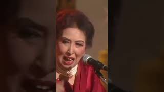 Download lagu hum dekhain gey #faiz #iqbalbano #ptv #live mp3 Download lagu hum dekhain gey #faiz #iqbalbano #ptv #live mp3
