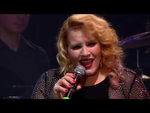 Dés László-Mi vagyunk a Grund-Aréna-2018.12.29-Tóth Vera-Botladozva