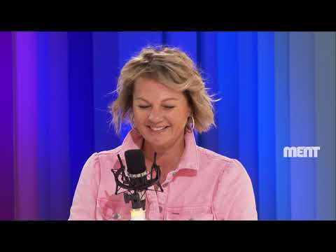 Barbara Dex goes for a bigger size #concert #tournée #vinyl #career