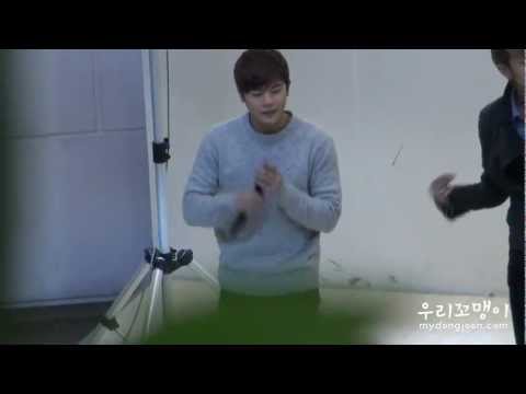 [FANCAM]130211 ZE:A5 Dongjun - Beautiful ma girl @Nagoya