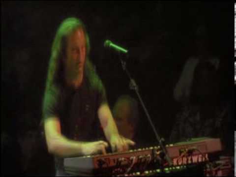 download lagu mp3 mp4 Kansas Belexes Live, download lagu Kansas Belexes Live gratis, unduh video klip Kansas Belexes Live