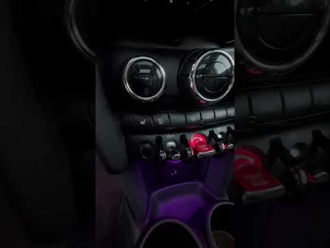 фото mini hatch iii (f55/f56) рестайлинг 0