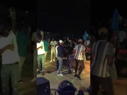 Dosline Rocks Emcimbini @Potjie Saturday