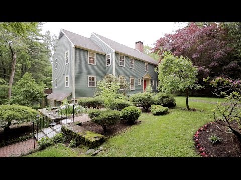 63 Coppermine Road, Concord MA - Elegance and Comfort in Charming Colonial Home