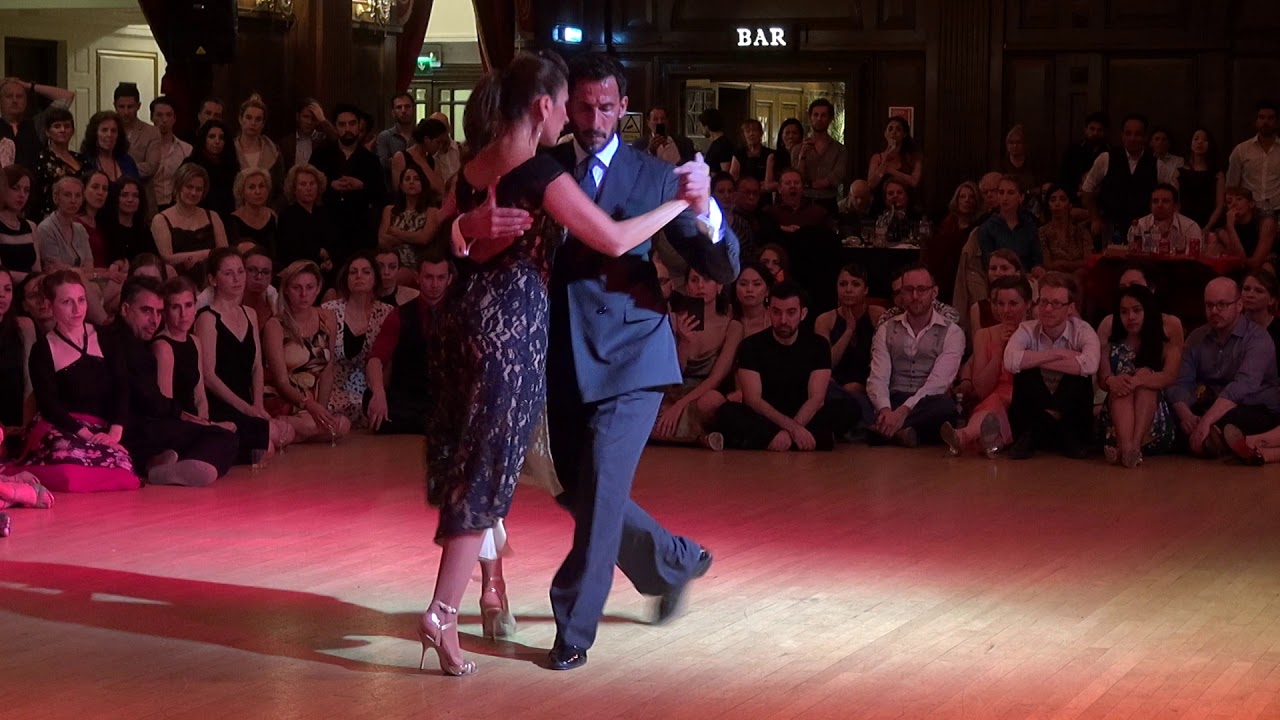 Video thumbnail for Christian Marquez & Virginia Gomez "Los Totis" @ UK Tango Festival 2019 - London 3/3
