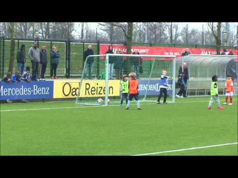 Damian Stiemer, 9 jaar, training Ajax d.d. 14-03-2012