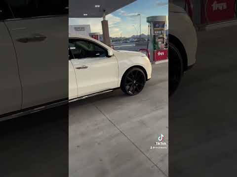 2017 Acura MDX on 24’s