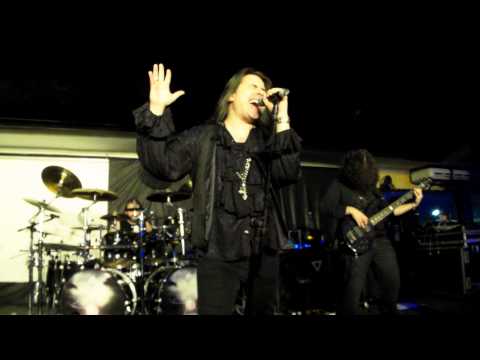 André Matos em Santos (Never Understand)