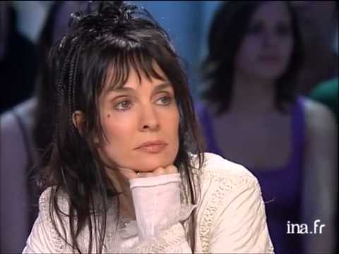 Anne Parillaud "Magneto Serge" - INA Archive