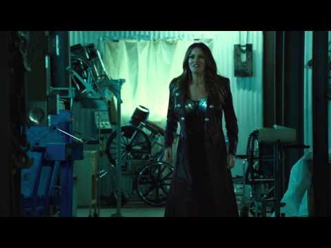 Machete Kills Trailer 2 HD - Danny Trejo, Michelle Rodriguez, Jessica Alba, Mel Gibson Movie