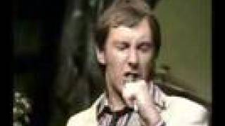 DR.FEELGOOD-LIGHTS OUT (LIVE 77)