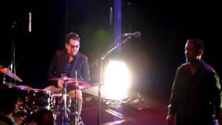 Jonathan Richman - Vampiresa Mujer + Not So Much To Be Loved As To Love, Paris 14 Oct. 2009