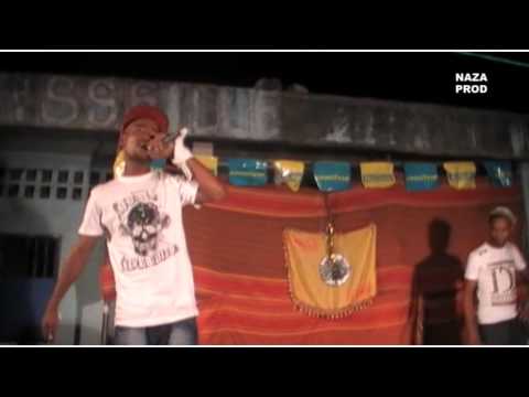 2 PADRE ngaza mbwawo