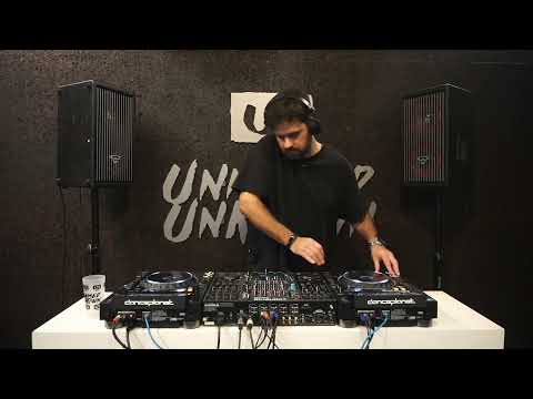 Un.Cast #29 w/ Armando (PT)