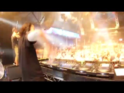 Tyron Hapi Ft Sarah Bodle - Oceans