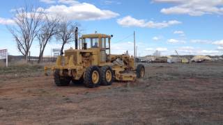 preview picture of video 'CAT 14E Selling Sat. May 03, 2014 Miles City Montana Auction'
