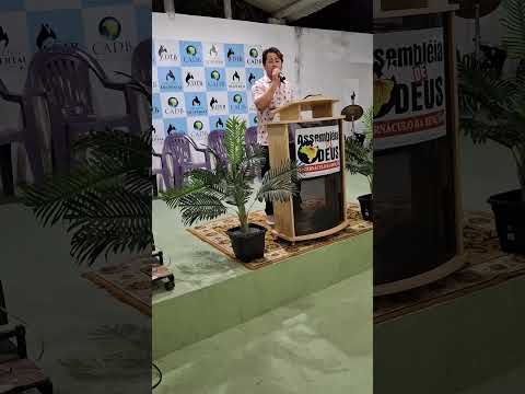 irmão João louvado a Deus no culto de ensino em barroquinha ce.