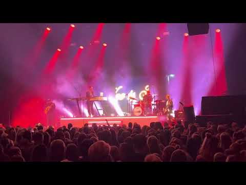 Nee is nee - Maan & Bente Live in de Oosterpoort 21 oktober