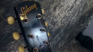 Video thumbnail for 1964 Melody Maker D by Lawman Guitars