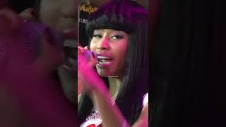 When Nicki previewed the song Did It On Em 🔥 #nickiminaj #shorts #viral