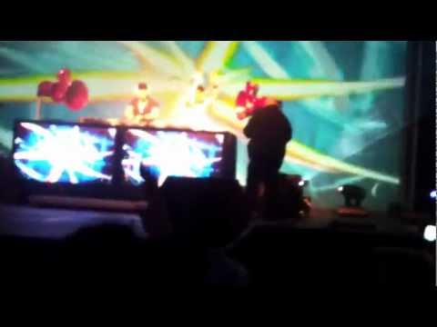 Tenishia intro at MFCC 17/03/2012