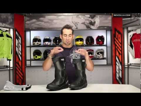 AXO Freedom GT & Freedom Adventure Boots Review at RevZilla.com