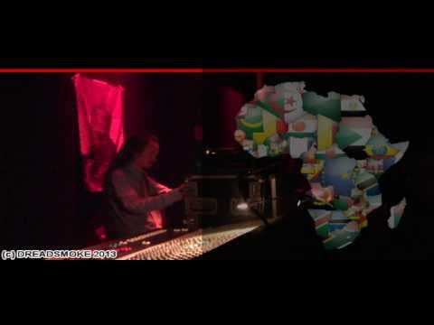 KRIS NAPHTALI (usa) @ dub revolution ''africa cry round 2 - cactus club'' brugge 25-10-2013