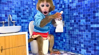 Monkey Baby Bon Bon in the Room Cleaning Challengeand goes to the toilet