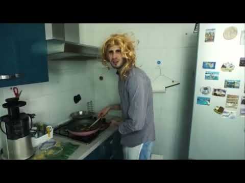 QUANDO TUA MADRE BUTTA VIA TUTTO E NEGA DAVANTI ALL’EVIDENZA