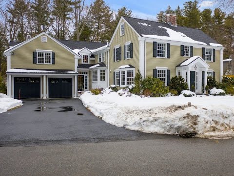 Wellesley, MA Home Tour (Longmeadow Rd)