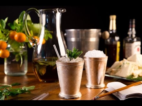 Kentucky Mint Julep by the Pitcher