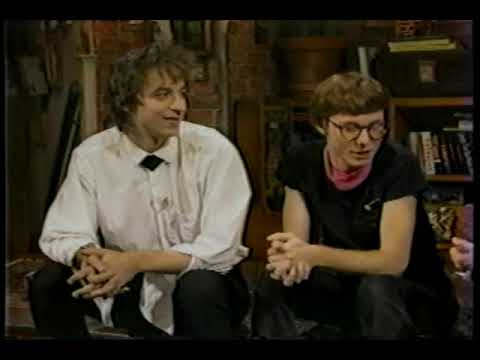 R.E.M. 1983-08-21 - MTV Walk Ons, NYC, New York [Nina Blackwood interviews Peter Buck & Mike Mills]