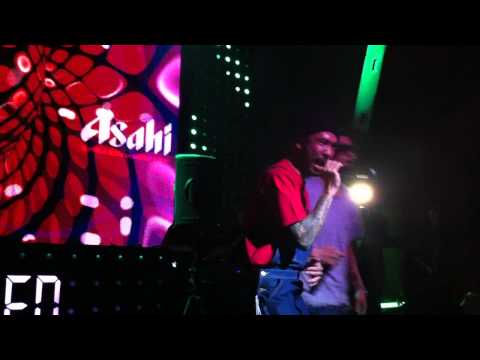 Dujada (MC Sinamon & Nutty Nut) & DJ YAS  @ DJ Krush 20th Anniversary (LED RCA, Bangkok, 2012)