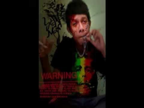 MAUMERE PARTY HIP HOP-BIRING MANGGIS 2012.flv