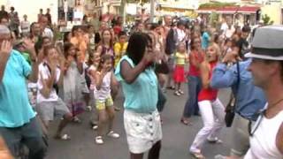 Mini flash mob de Camping Paradis