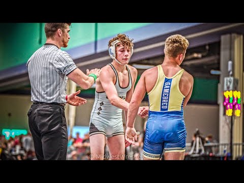 132 – Collin Guffey {G} of California vs. Phoenix Blakely {R} of Illinois