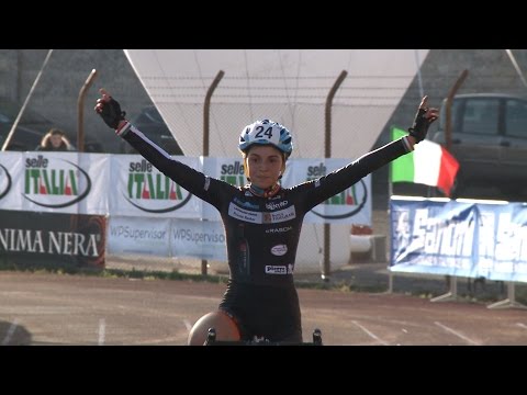 Campionati Italiani Ciclocross - Pezze di Greco 2015 | arrivo categoria Donne Allieve secondo anno