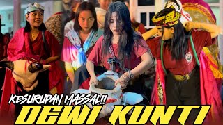 Download lagu KESURUPAN MASSAL GADIS DEWI KUNTI! DEMIT SUPER BANDILAN KEPALA BANTENG MELAYANG OBRAK ABRIK PENONTON mp3 Download lagu KESURUPAN MASSAL GADIS DEWI KUNTI! DEMIT SUPER BANDILAN KEPALA BANTENG MELAYANG OBRAK ABRIK PENONTON mp3